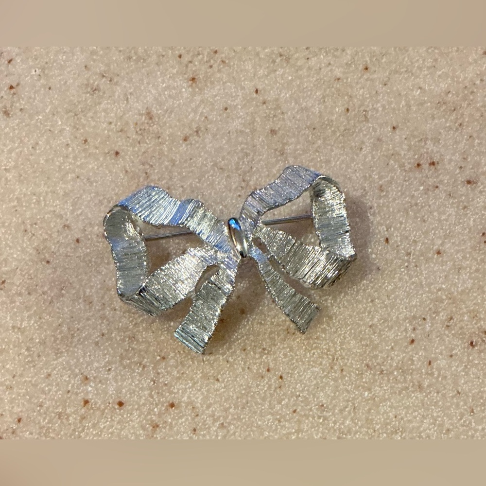 Monet Silver Bow Brooch